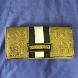 L.A.M.B. Wallet
